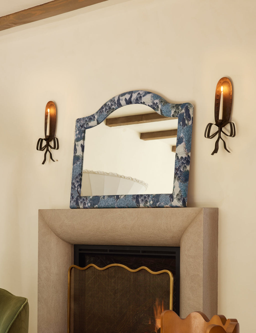 Ribbon Candle Sconce