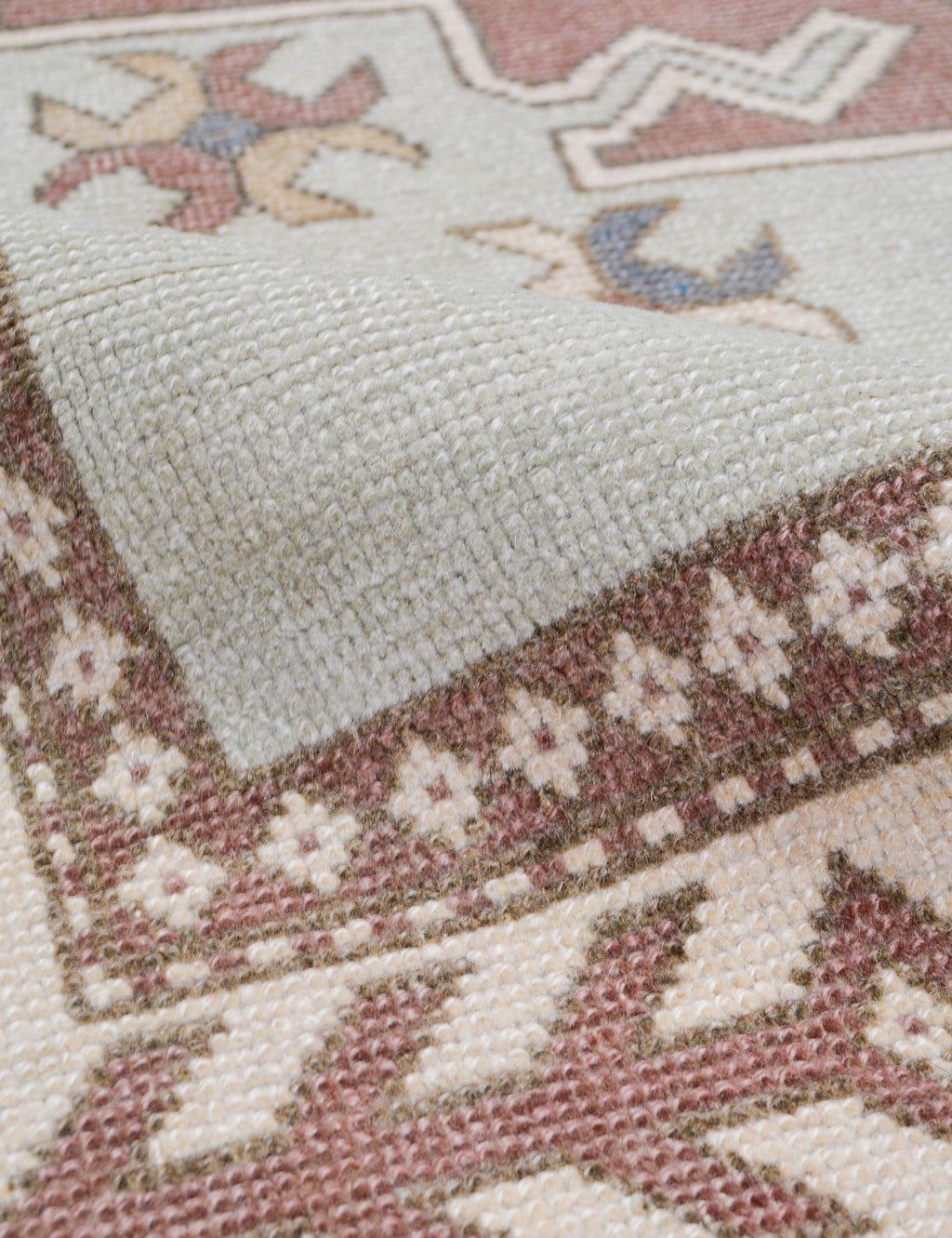 Vintage Turkish Hand-Knotted Wool Rug No. 523, 5' X 5'