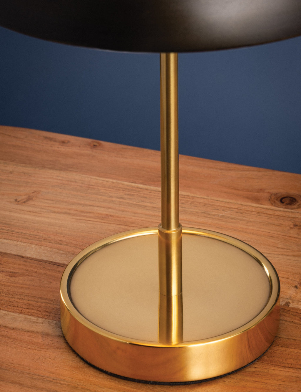 Havish Cordless Table Lamp